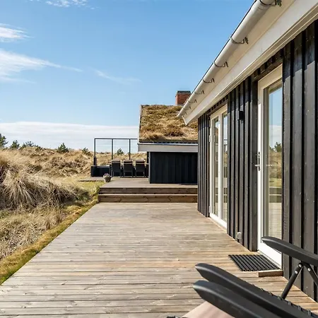 Steinunn - 600m From The Sea By Interhome